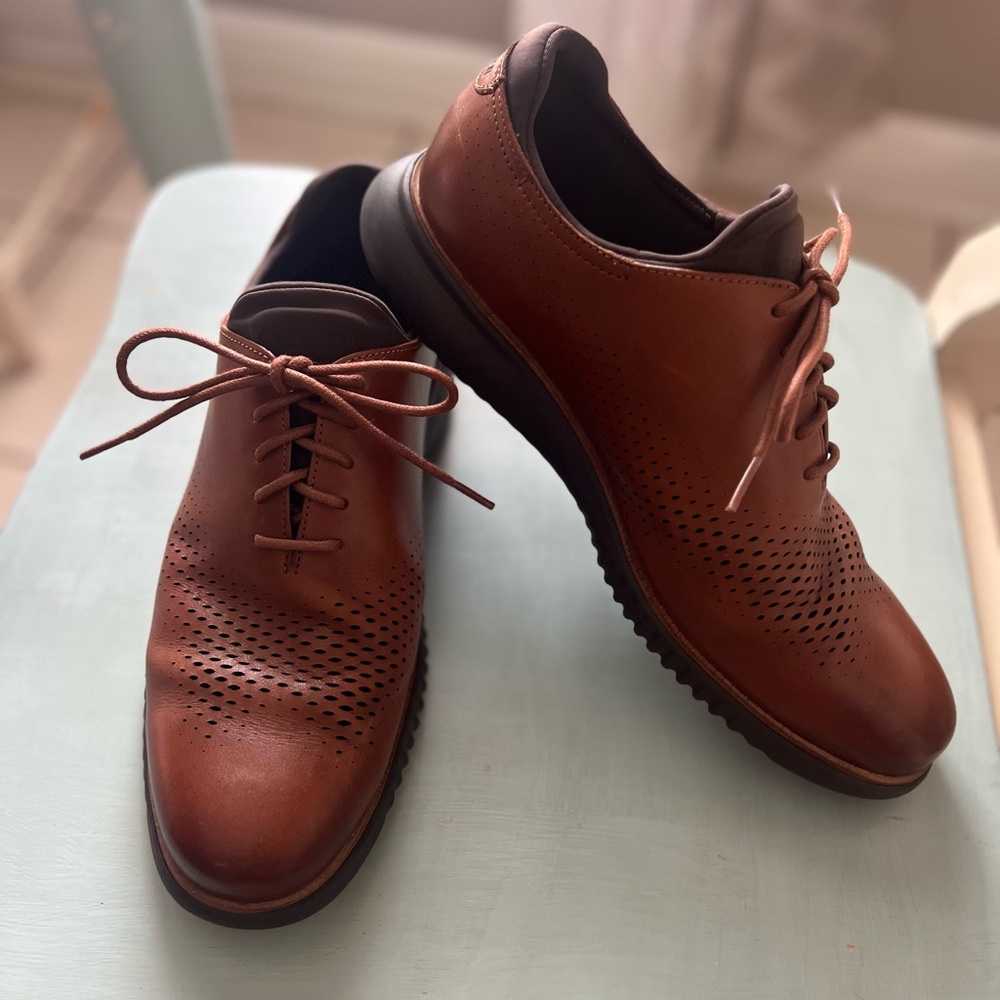 Cole Haan 2.Zerogrand laser wing tip oxford lined 
10.5 W